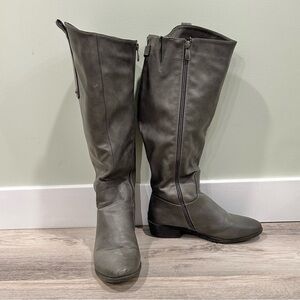 Dream Pairs Tall Riding Gray Faux Leather Fur Lined Boots Full Zip Up Size 8